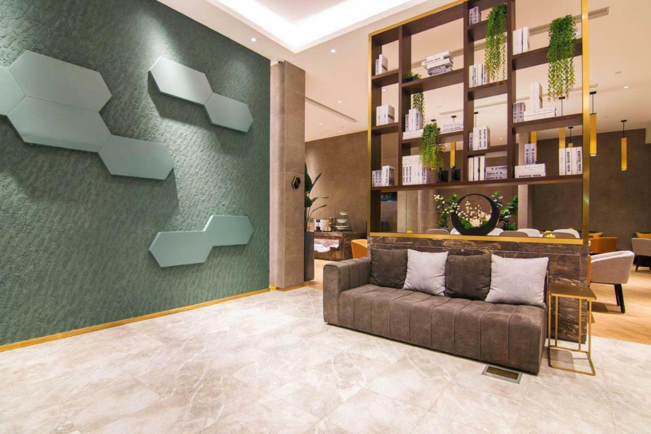 อี้เทล พรีเมียม โฮเต็ล  Hotel เซี่ยงไฮ้ ภายนอก รูปภาพ