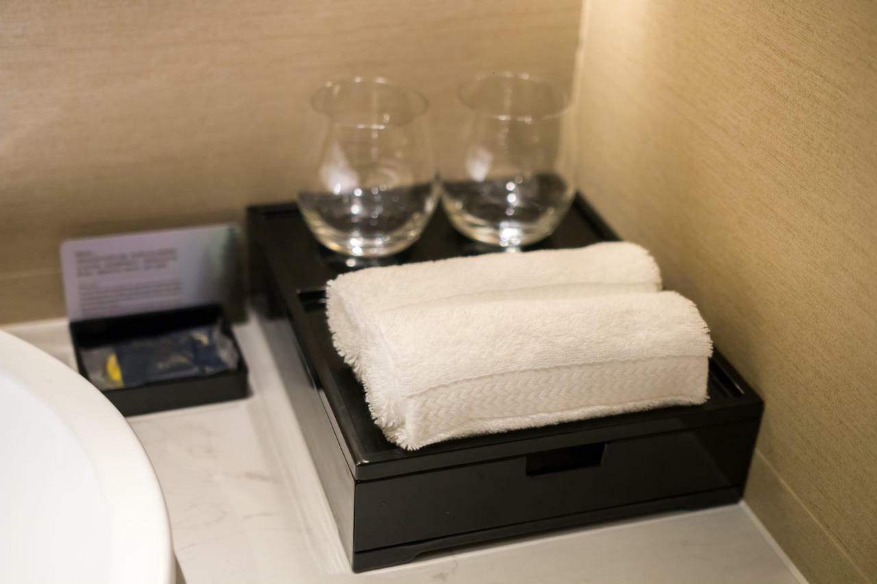 อี้เทล พรีเมียม โฮเต็ล  Hotel เซี่ยงไฮ้ ภายนอก รูปภาพ