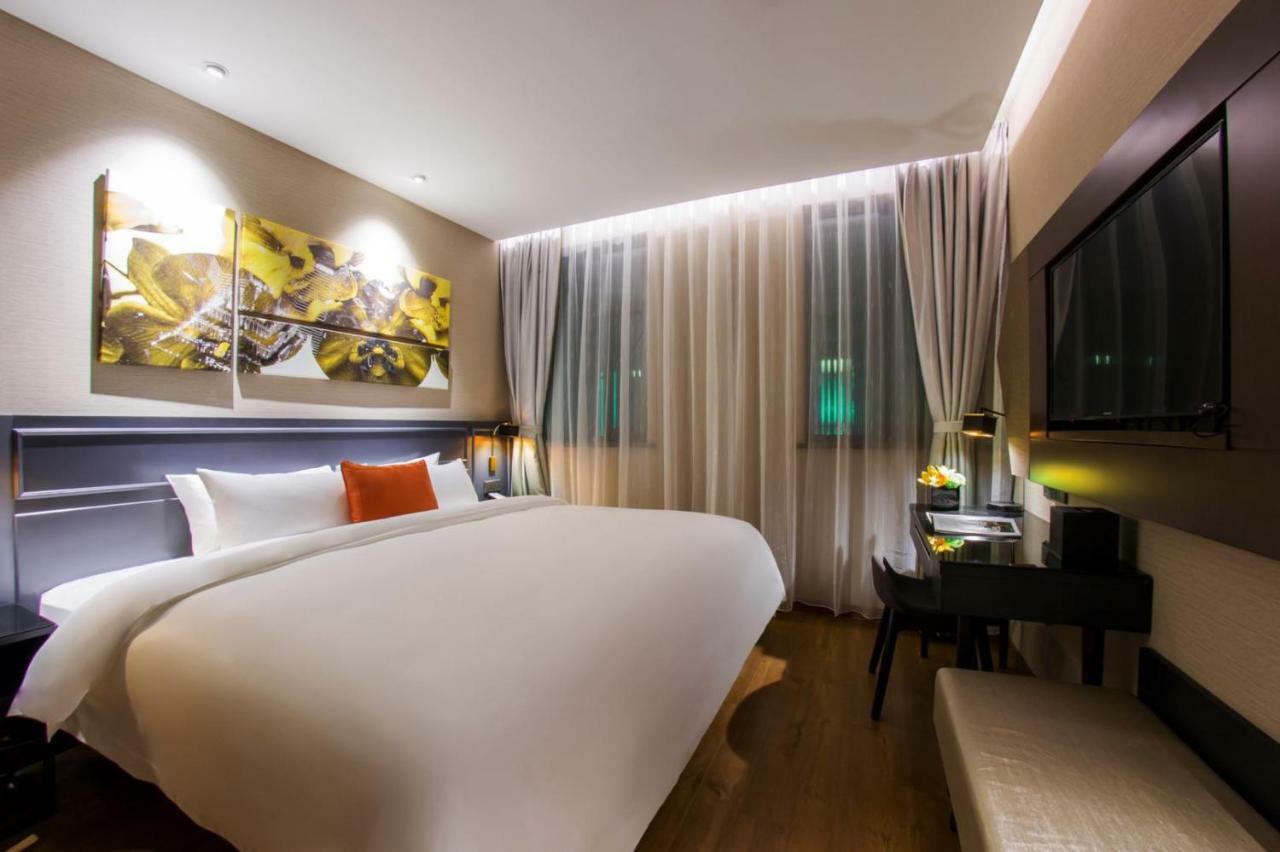 อี้เทล พรีเมียม โฮเต็ล  Hotel เซี่ยงไฮ้ ภายนอก รูปภาพ