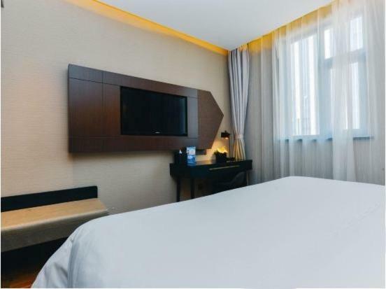อี้เทล พรีเมียม โฮเต็ล  Hotel เซี่ยงไฮ้ ภายนอก รูปภาพ