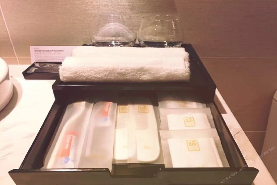 อี้เทล พรีเมียม โฮเต็ล  Hotel เซี่ยงไฮ้ ภายนอก รูปภาพ